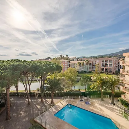 Le Riviera-1 By Interhome